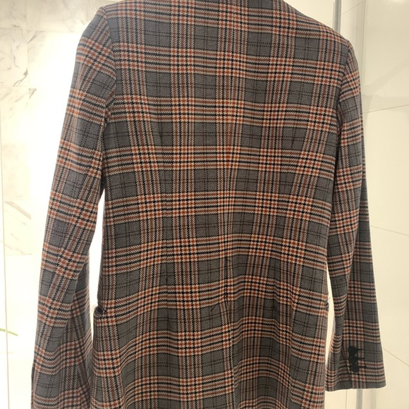 Current Elliot size 0 blazer. - Picture 5 of 5